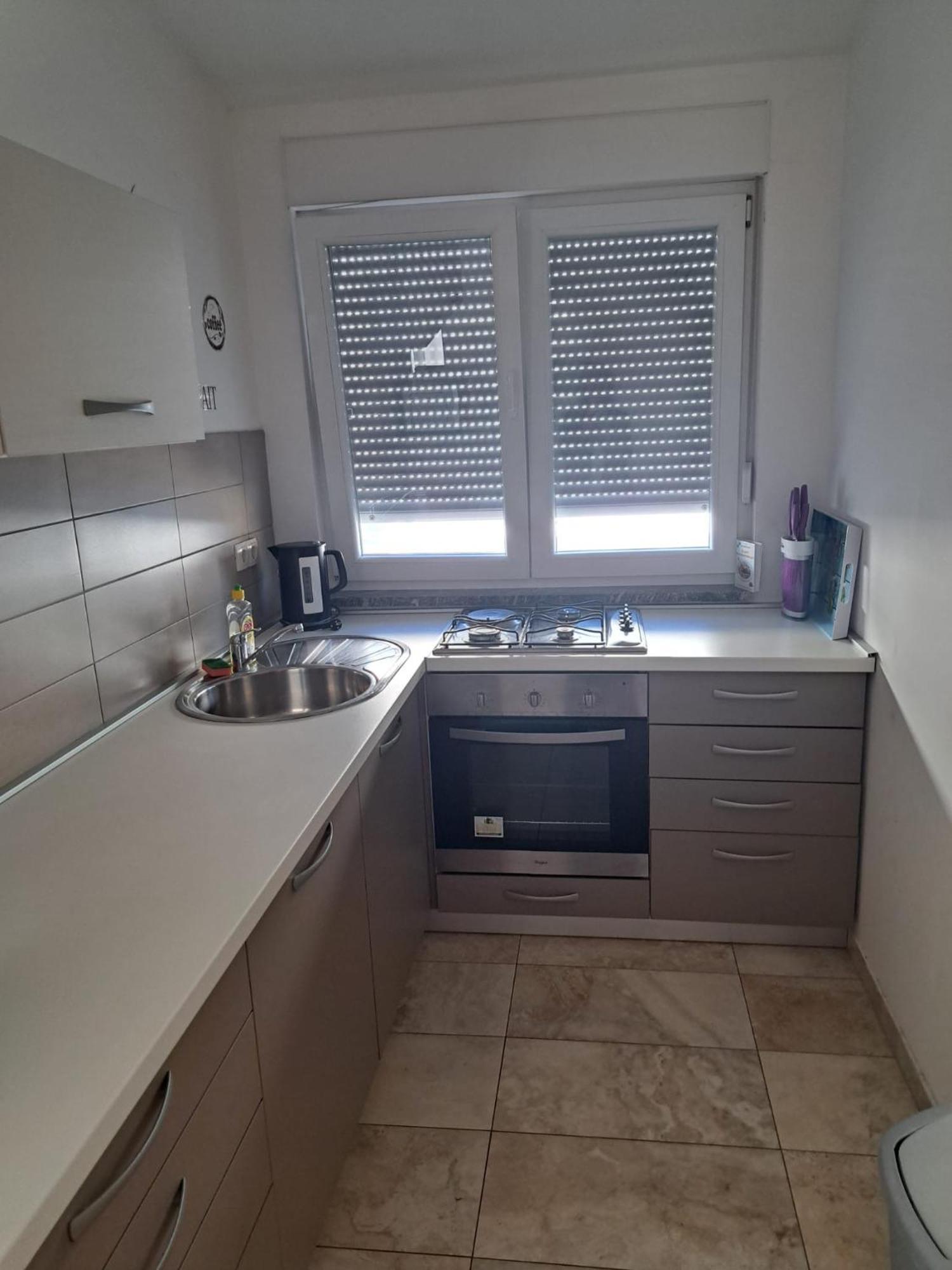Apartman Lozancic Vir Eksteriør billede